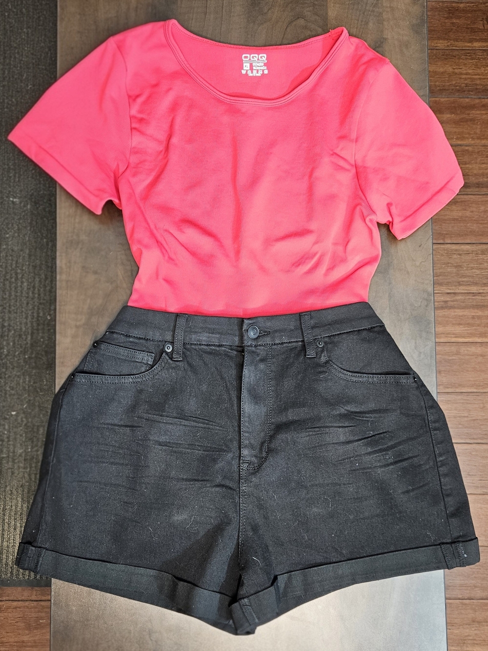 Size 17 No Boundaries Black Shorts 3inch Seam